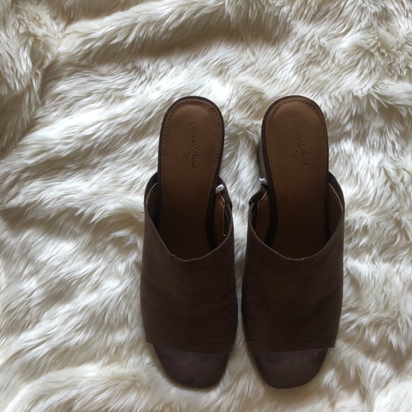 👡 - Picture 4 of 4